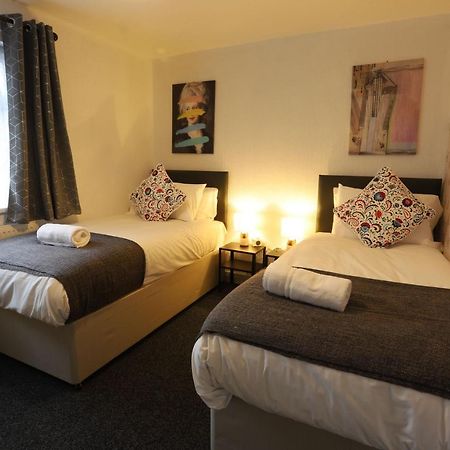 B'Ham Nec/Airport/Hs2 Short Stay Бирмингам Екстериор снимка